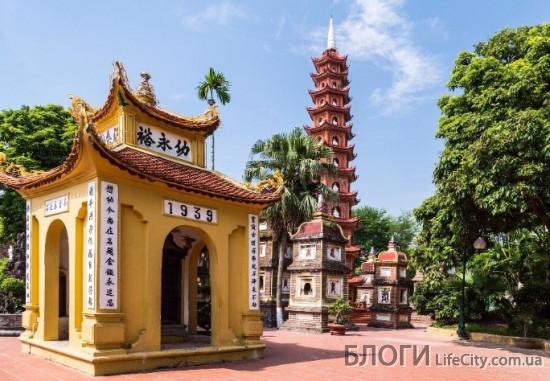 старейшая пагода Ханоя Чан Куок