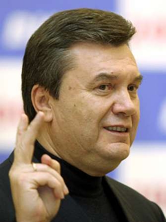 Журналистам не разрешили фотографировать кортеж президента Украины Виктора Януковича