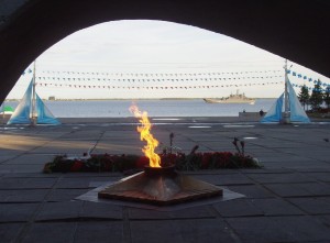 Свет вечного огня в Мариуполе