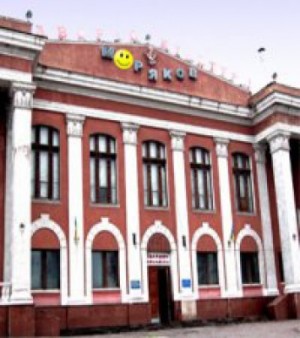 Кричит детвора: «Каникулы, ура!» в Мариуполе