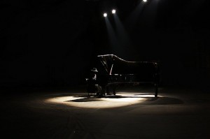 БЕЗУМНАЯ ИСТОРИЯ ПИАНИСТА  в Мариуполе