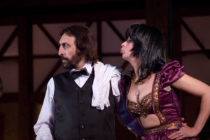 ИГРАЕМ В ДРУЖНУЮ СЕМЬЮ, ИЛИ ГАРНИР ПО-ФРАНЦУЗСКИ в Мариуполе