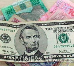 Доллар в Украине позиции не сдаст – считает МВФ