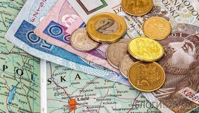 Які середні зарплати в Польщі?