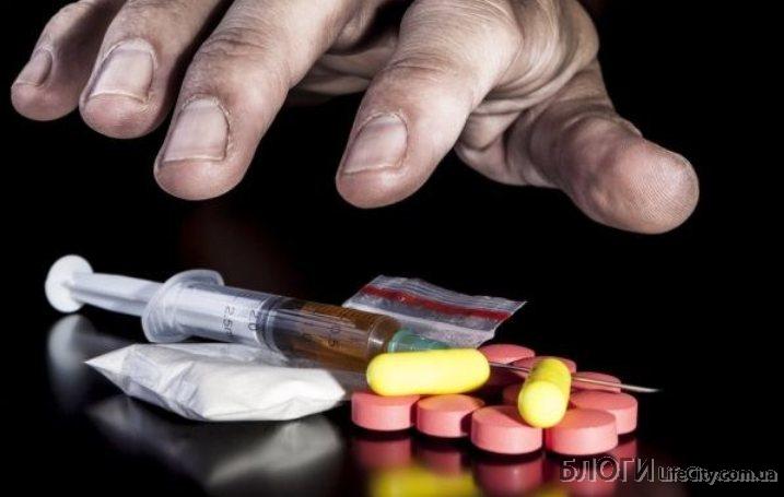 Лечение от наркотической зависимости: как правильно помочь больному и спасти его жизнь