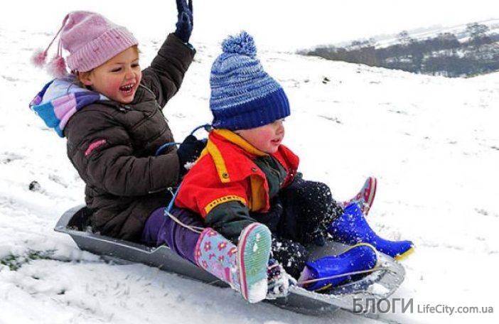 По каким критериям приобретается детская обувь на зиму?