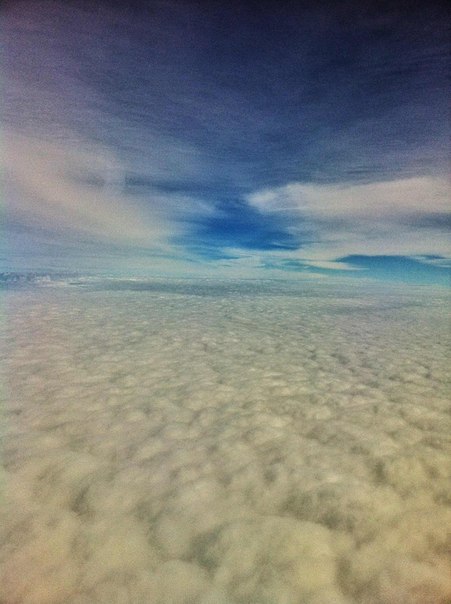 Над облаками - вид из самолёта
