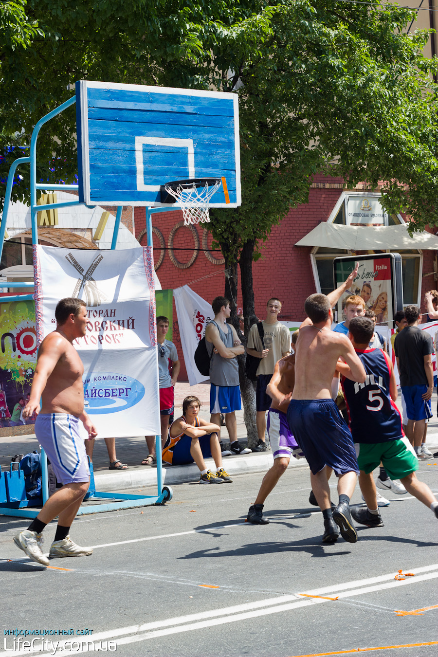 Фотогалерея события Турнир по StreetBall, Мариуполь