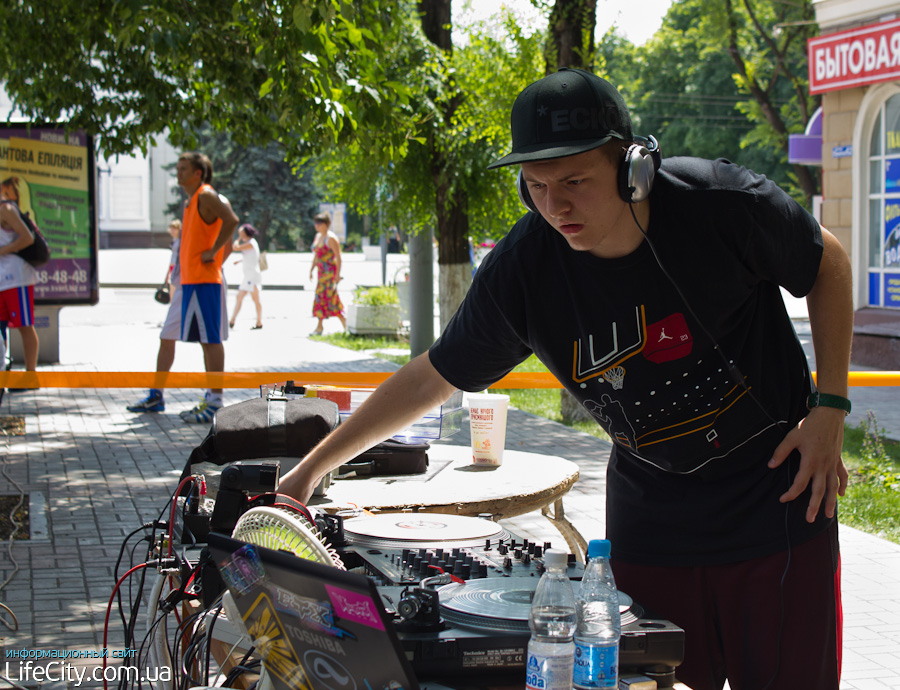 Фотогалерея события Турнир по StreetBall, Мариуполь