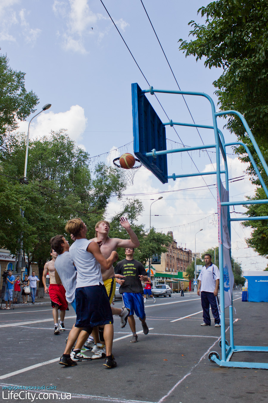 Фотогалерея события Турнир по StreetBall, Мариуполь