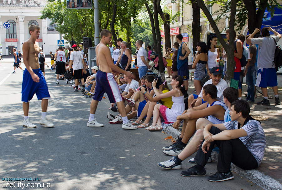 Фотогалерея события Турнир по StreetBall, Мариуполь