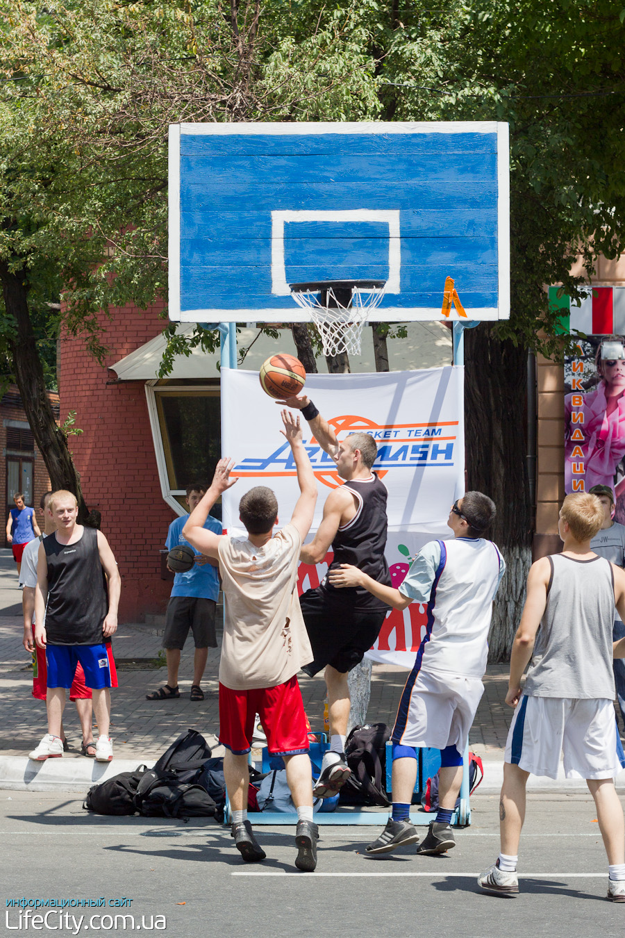 Фотогалерея события Турнир по StreetBall, Мариуполь