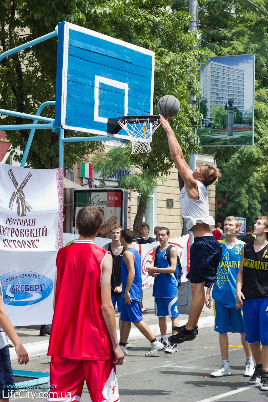 Фотогалерея события Турнир по StreetBall, Мариуполь