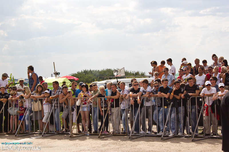 Фотогалерея события Drag Racing OPEN AIR, Мариуполь