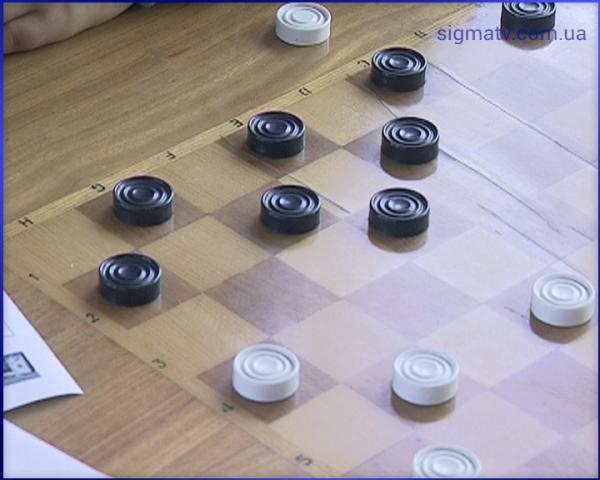 В Мариуполе прошёл чемпионат Украины по шашкам-64