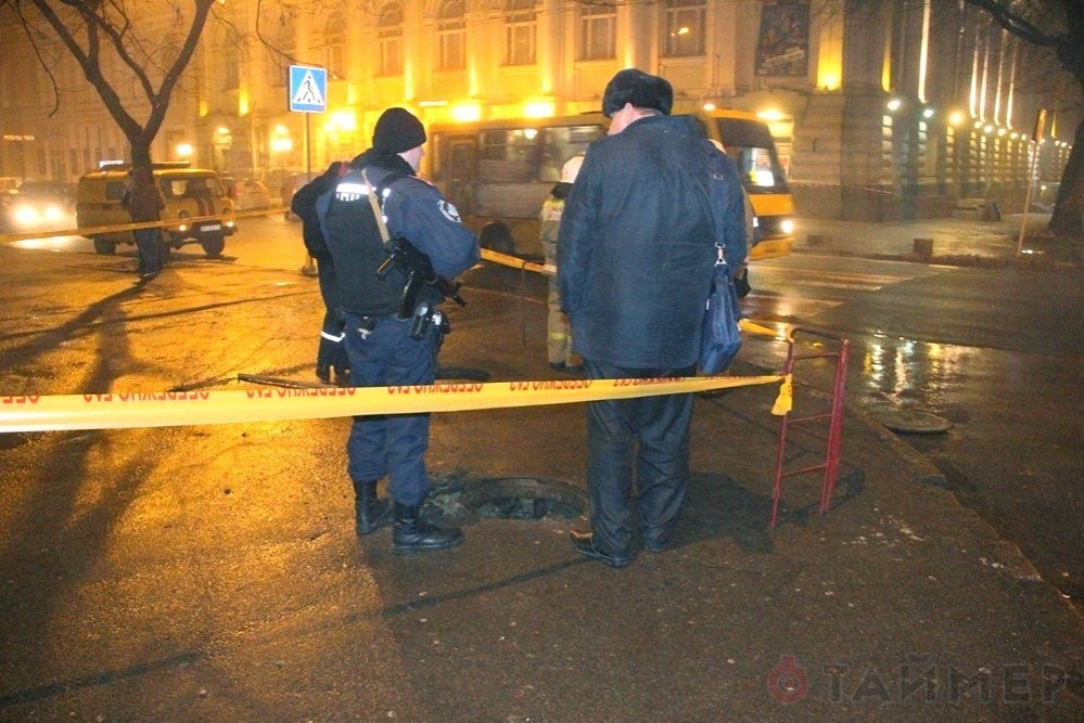В Одессе произошел взрыв в канализационном люке