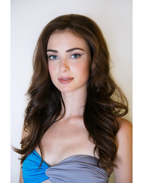 Победительницей конкурса красоты "Мисс Украина 2015" стала Кристина Столока