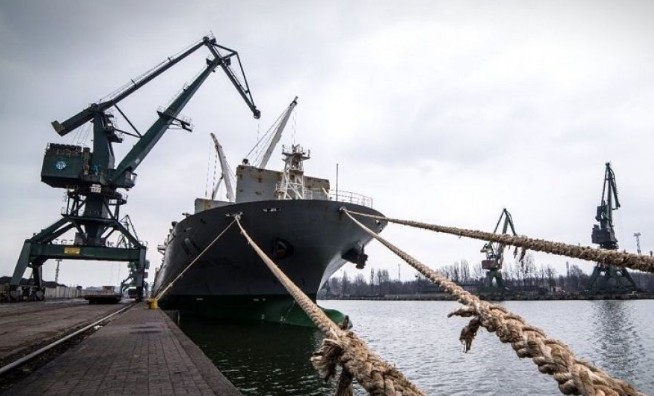 Азовские порты сокращают объёмы работы