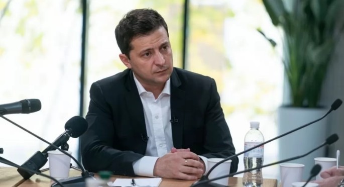  Зеленский выступил против автономии Донбасса