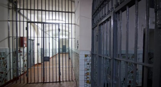 В Украине начнут закрывать тюрьмы