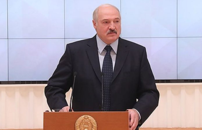 Лукашенко снова пожаловался на Путина