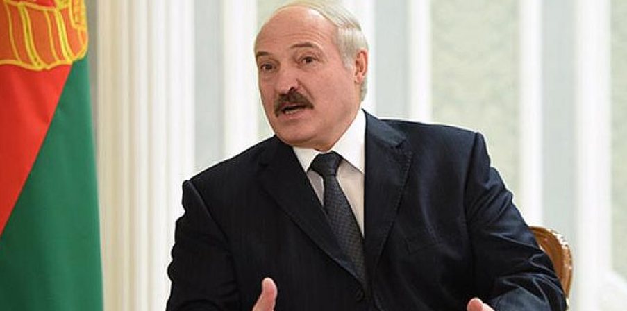Лукашенко предложил помощь Украине