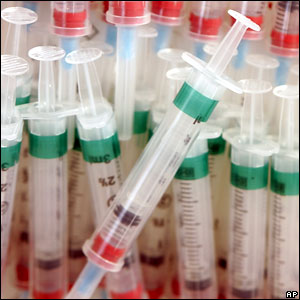 Нашумевшую вакцину не будут использовать в Мариуполе