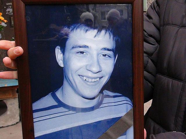 Сегодня Мариуполь будет отстаивать честь погибшего Северина Кравченко