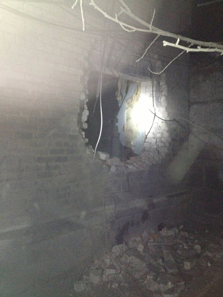 В Авдеевке в здание горотдела милиции попал снаряд