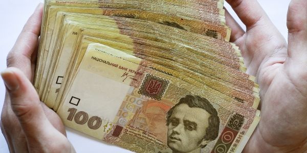 В Украине введут новую 100-гривневую банкноту
