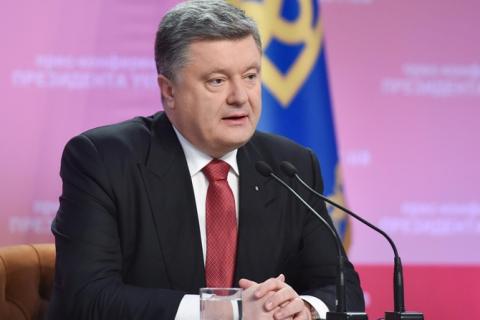 Президент Украины Петр Порошенко рассказал, при каких условиях в Украине будет введено военное положение