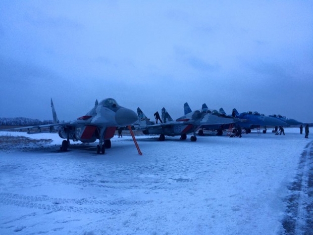 Украинские военные получат новую партию самолетов МиГ и Су