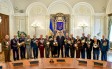 Петр Порошенко наградил ветеранов медалями "70 лет Победы над нацизмом"
