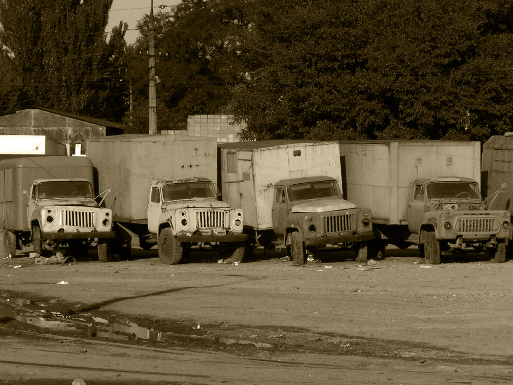 Кладбище ненужных автомобилей | Фотогалерея, Мариуполь