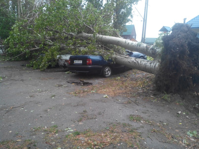 Ураган в Мариуполе